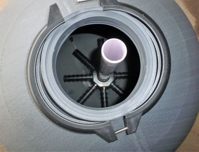 Фильтр д. 650мм. (верх. подсоединение 40мм.) Emaux P650 (Opus)